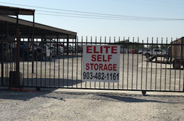 Gated self-storage in Van Alstyne, Texas. Elite Storage #3